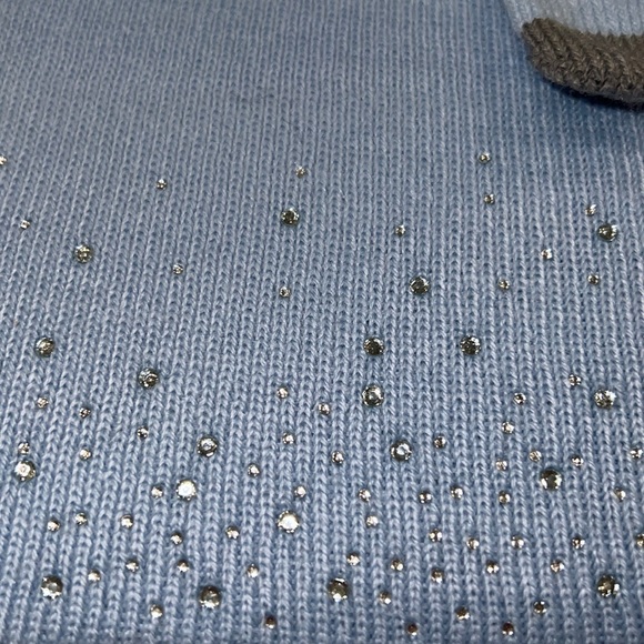 NWT Tahari Faux Fur Hat & Texting Glove Set - Picture 2 of 4